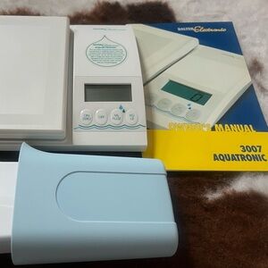 3007 Aquatronic (Salter electronic food scale)